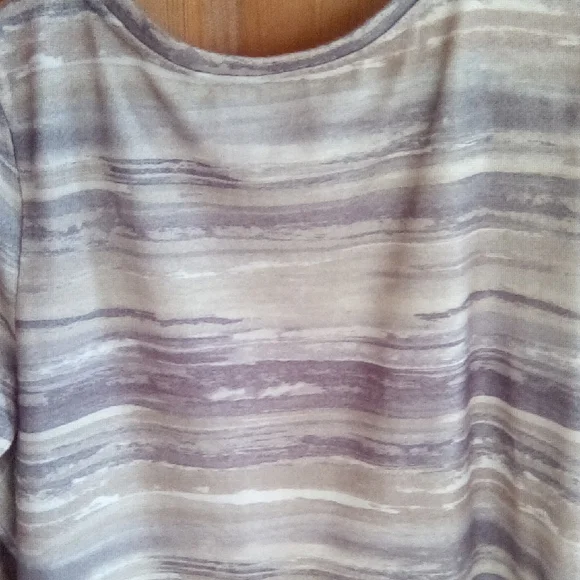 Ruby Rd. Women's Blouse in Subtle Gray and Cream - Picture 9 of 15